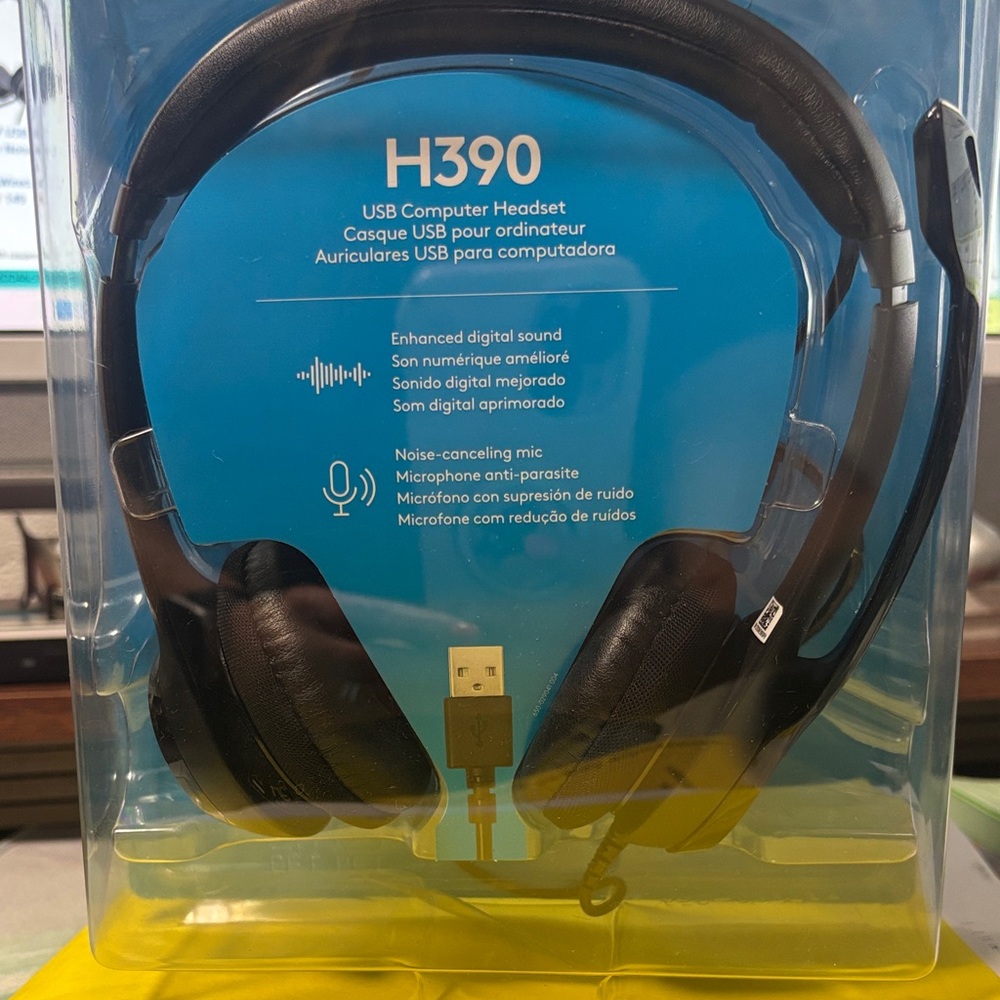 EUC Logitech H390 USB Headset - Black